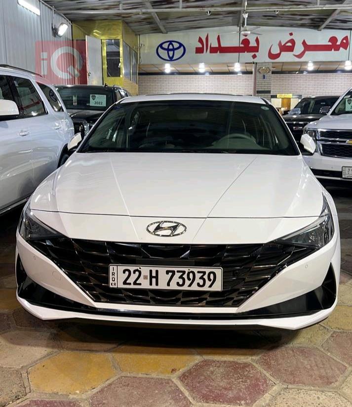 هیوندای ئەلەنترا